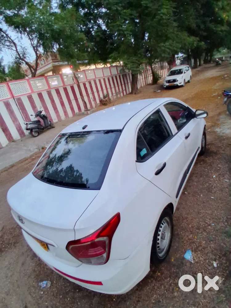 Hyundai Xcent 2017