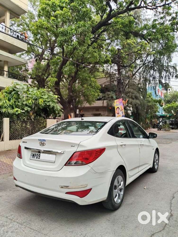Hyundai Verna 2016-2017 1.6 Crdi S, 2016, Petrol