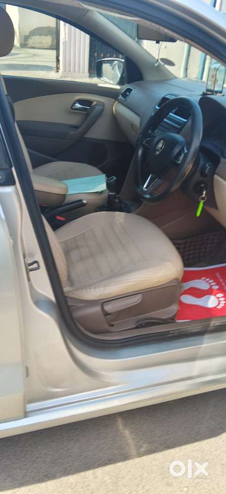 Skoda Laura Elegance 1.9 Tdi Mt, 2014, Diesel