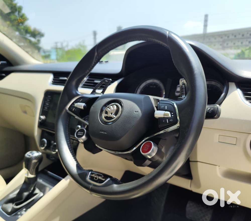 Skoda Octavia 1.8 Tsi At L K, 2018, Petrol