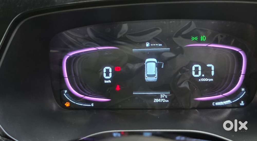 Kia Carens 1.5 Luxury Plus Turbo 7 Str, 2023, Petrol