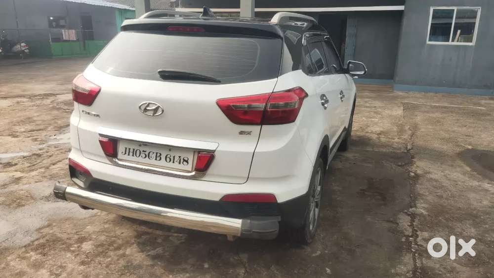 ह्युंडई Creta कार बेचना है