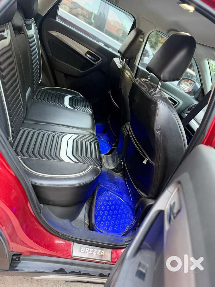 Maruti Suzuki Brezza Zdi+ Dual Tone, 2017, Diesel
