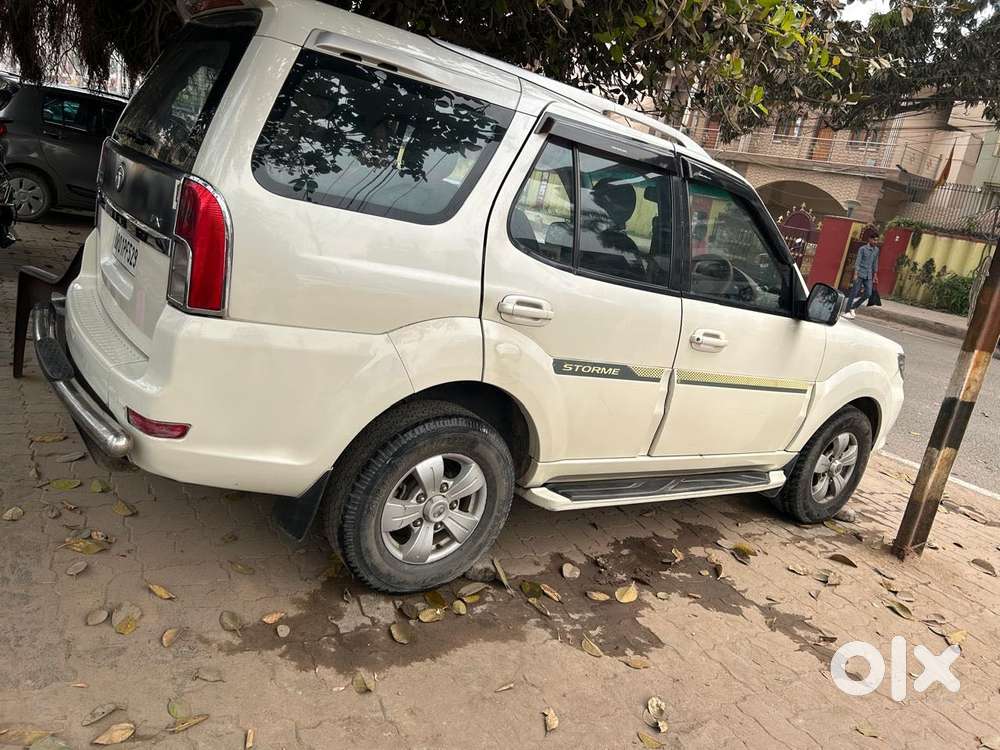 Tata Safari Storme [2012-2015] 2.2 Vx 4x2, 2015, Diesel