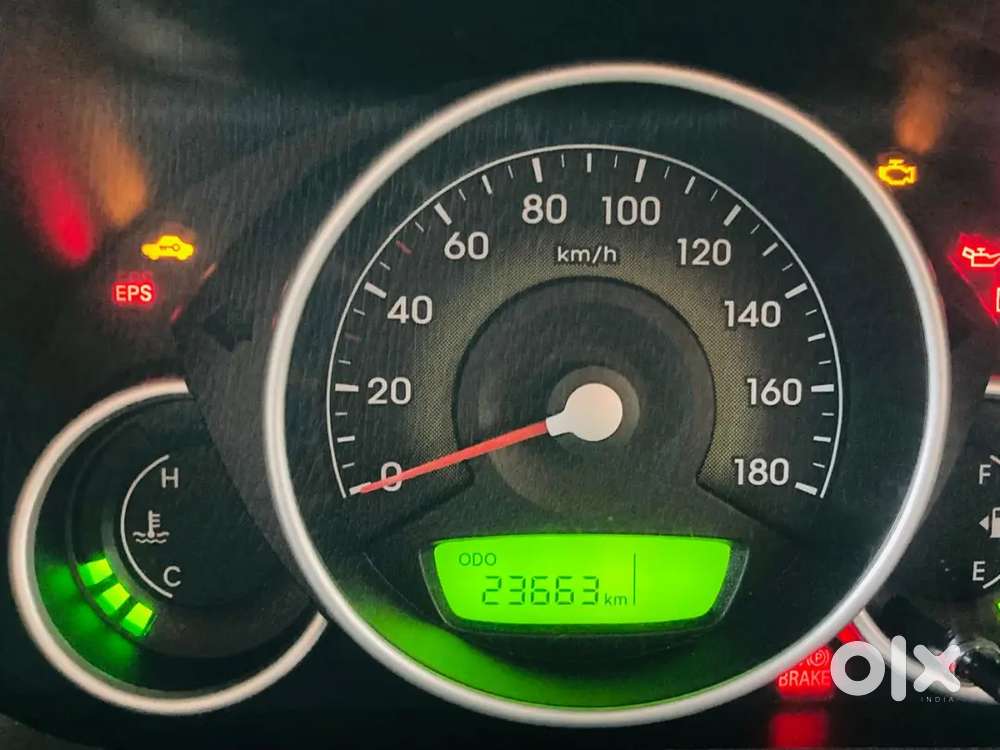 Hyundai Eon Magna Petrol 2013