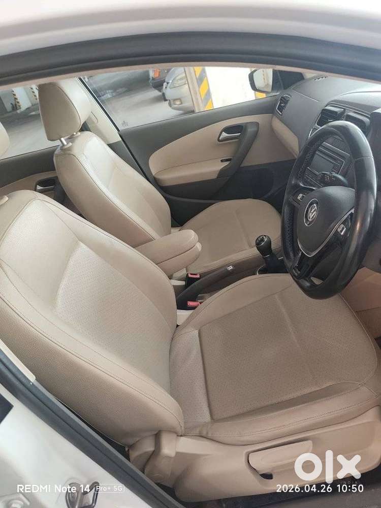 Volkswagen Vento 2013-2015 1.6 Highline, 2015, Petrol