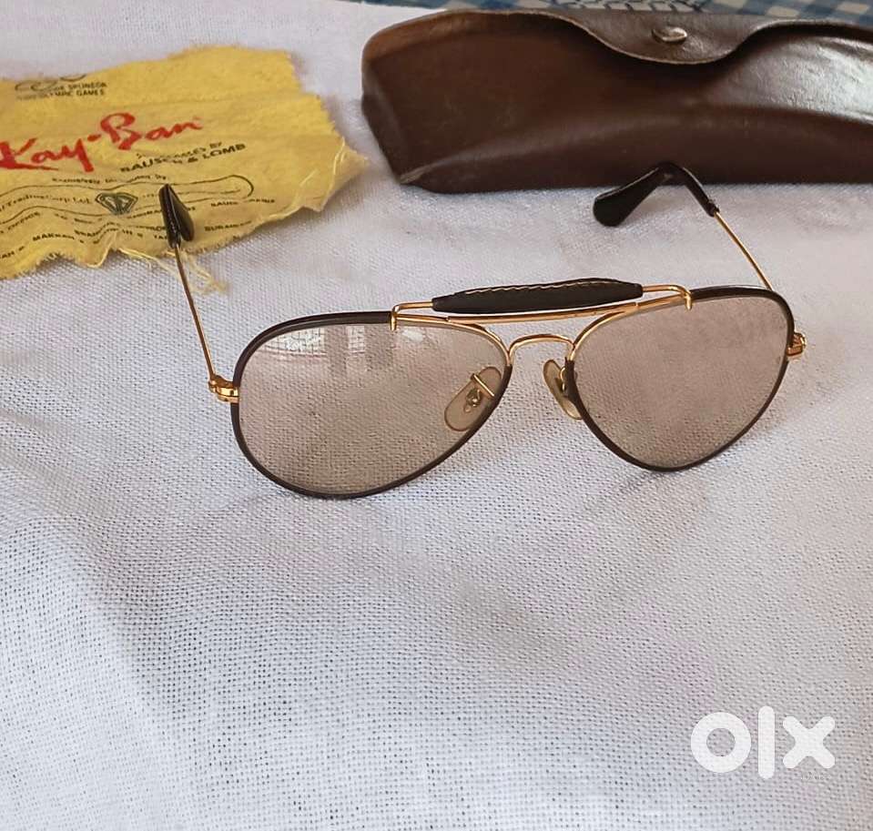 Vintage 1990 B&L Ray-Ban Outdoorsman Leather Aviators (Made in USA)