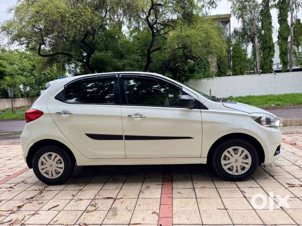 Tata Tiago 1.2 Revotron Xe Option, 2019, Petrol