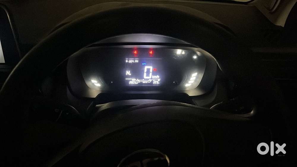 Tata Punch 2025 Petrol Adventure