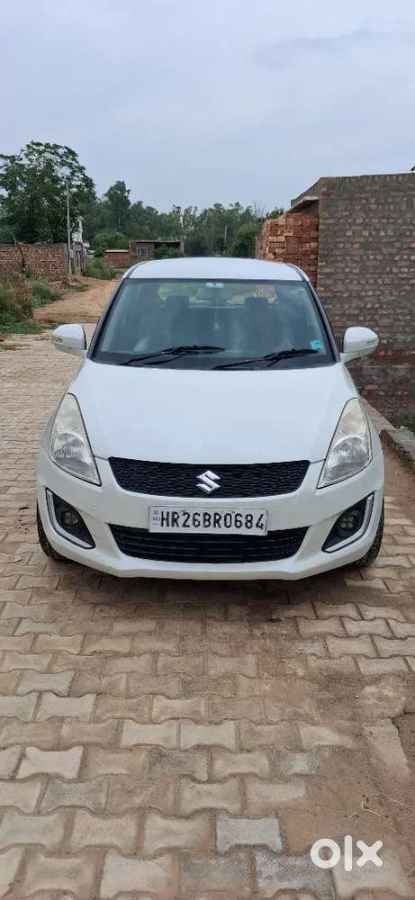 2012 Model Bht Saaf Gaddi A Engine Gear Ok A