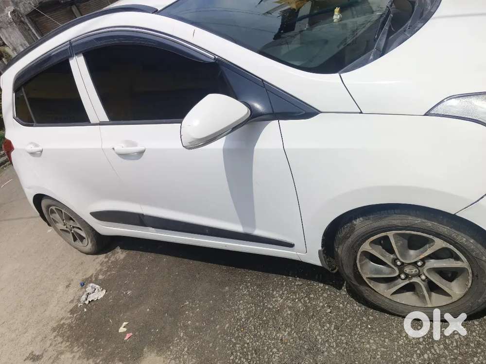 2017 Hyundai Grand I10 Sportz Automatic