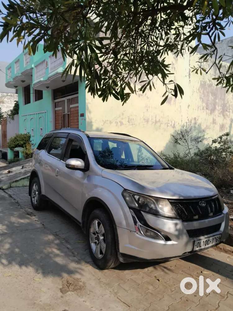 Mahindra Xuv500 2016 Diesel 142000 Km Driven