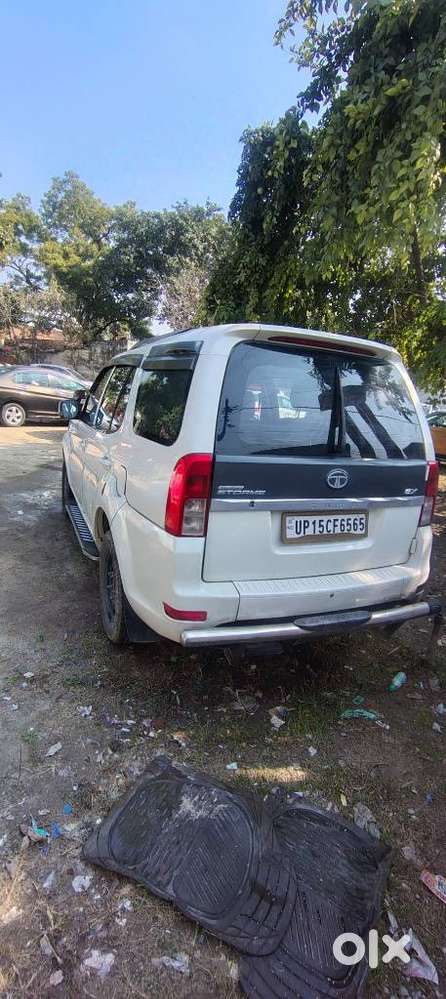Tata Safari Storme [2015-2019] 2.2 Ex 4x2, 2017, Diesel
