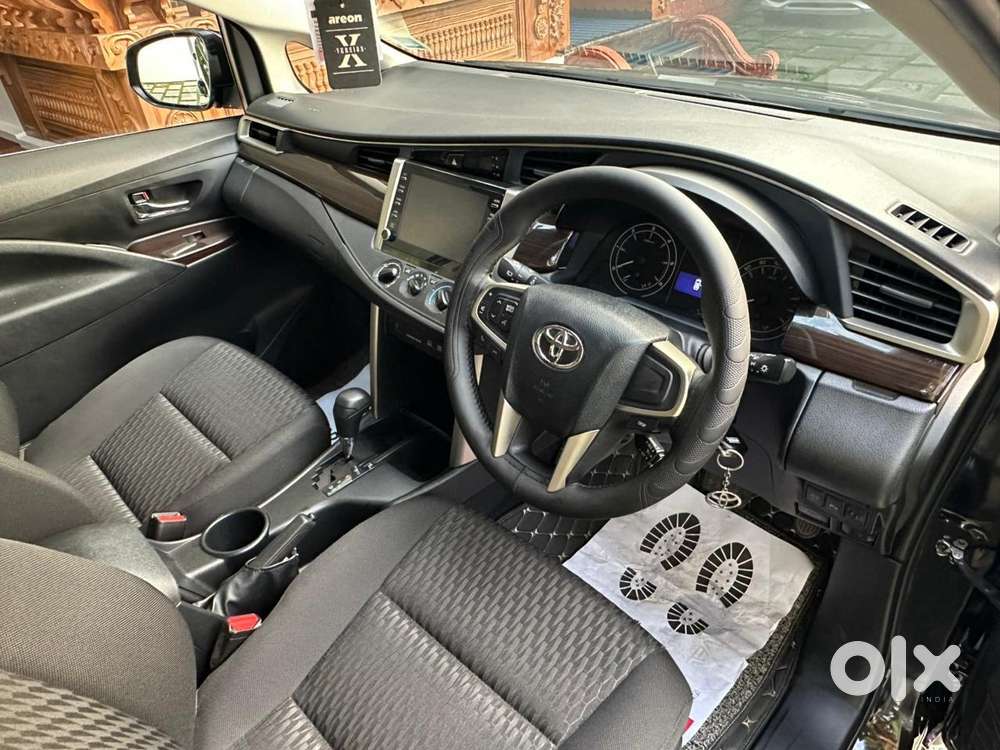 Toyota Innova Crysta 2.7 Gx At 8s, 2021