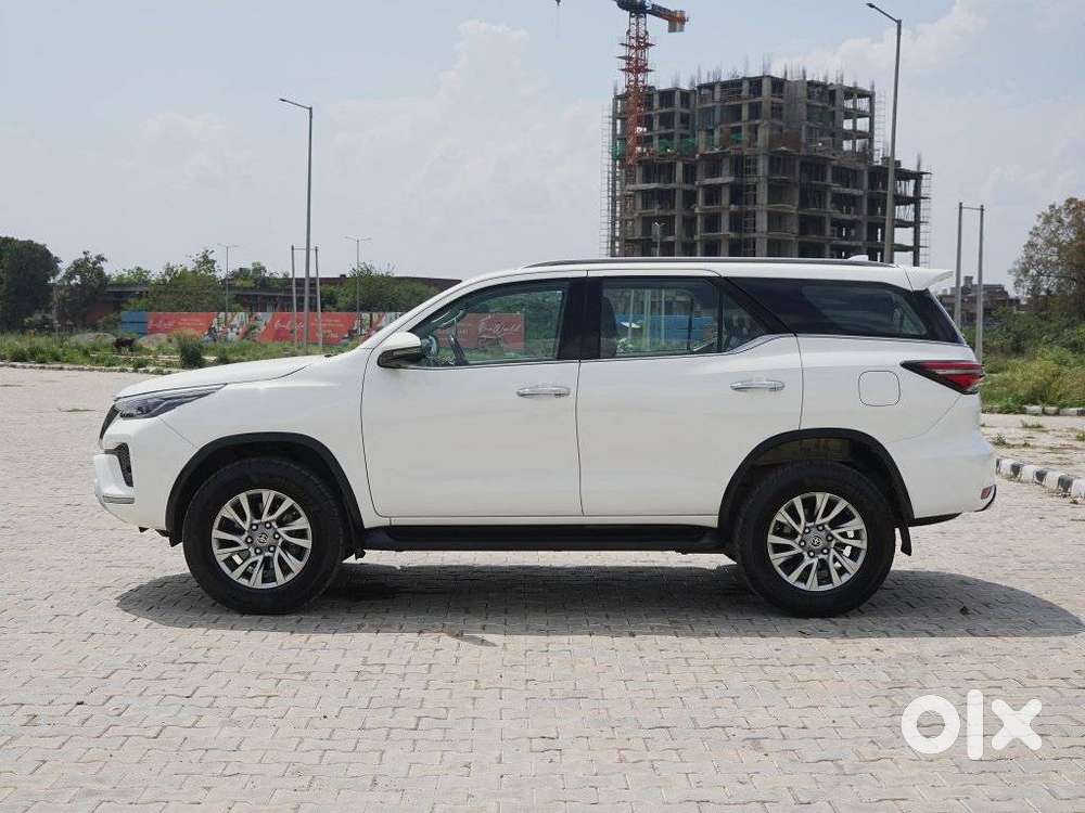 Toyota Fortuner 4x2 At 2.8 Diesel, 2021, Diesel