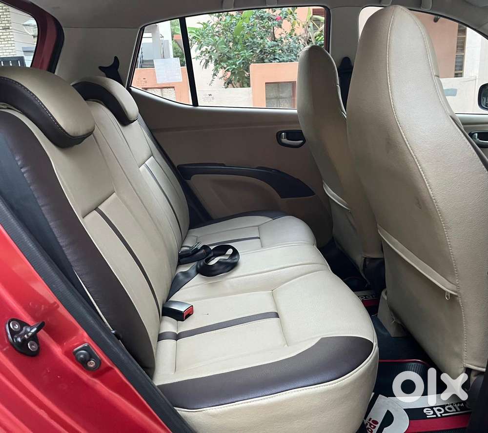 Hyundai I10 Sportz At, 2010, Petrol