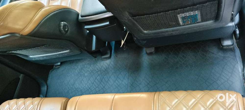 Xuv 500 Well Maintained 1st Owner Vehicle