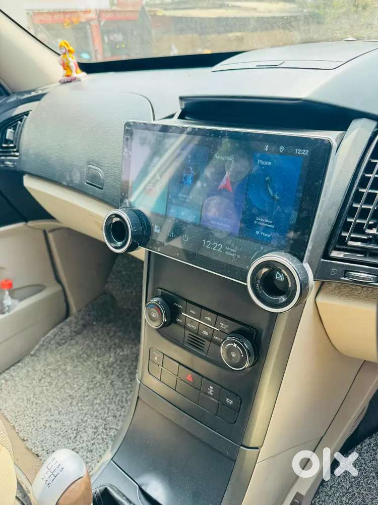 Mahindra Xuv500 2015 Diesel 75000 Km Driven