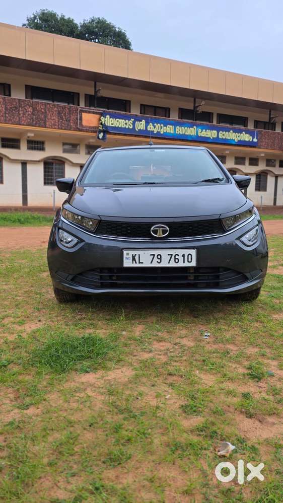 Tata Altroz 1.2 Xe, 2020, Petrol