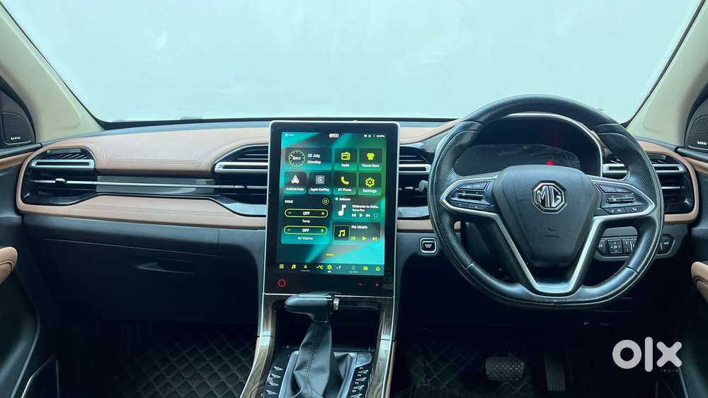 Mg Hector Plus Savvy Pro 1.5 Turbo Petrol Cvt 7 Str, 2023, Petrol