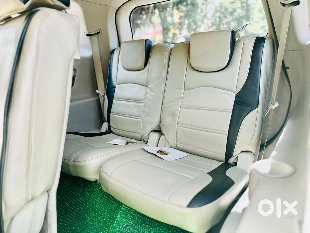 Mahindra Xuv500 W4, 2016