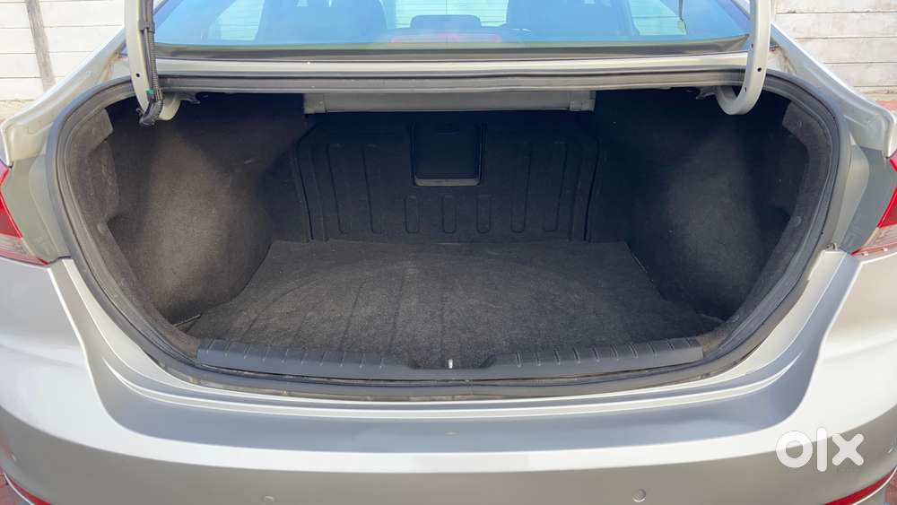 Hyundai New Elantra [ ] 2.0 Sx (o) Petrol At, 2018, Petrol