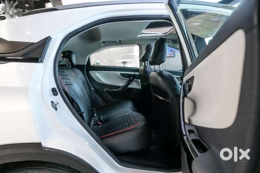 Tata Nexon Creative Plus S 1.2 Revotron Petrol 6 Amt, 2025, Petrol