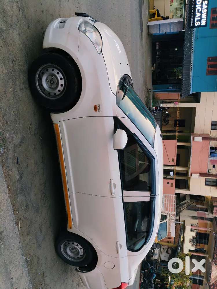 Maruti Suzuki Dzire 2016 Diesel Well Maintained