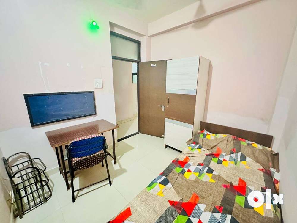 Fully furnished Room (PG) available for rent Near allen and PW For