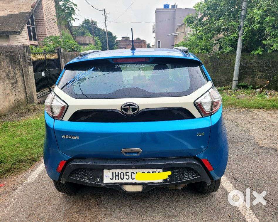 Tata Nexon 1.2 Revotron Xm (s), 2019, Petrol