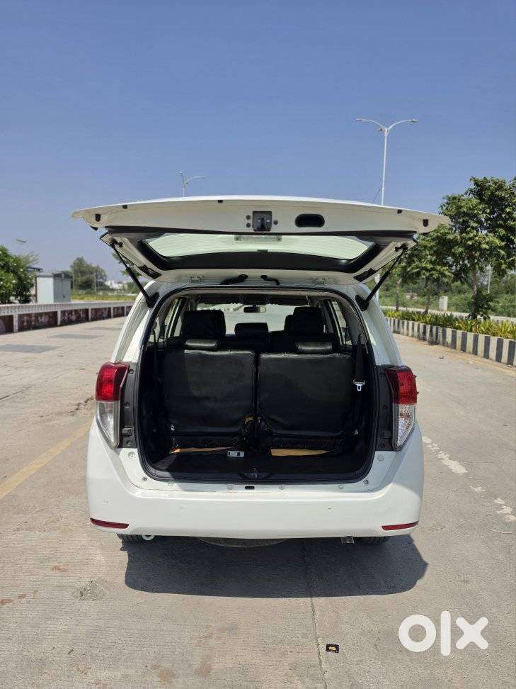 Toyota Innova Crysta 2.7 V, 2021, Diesel