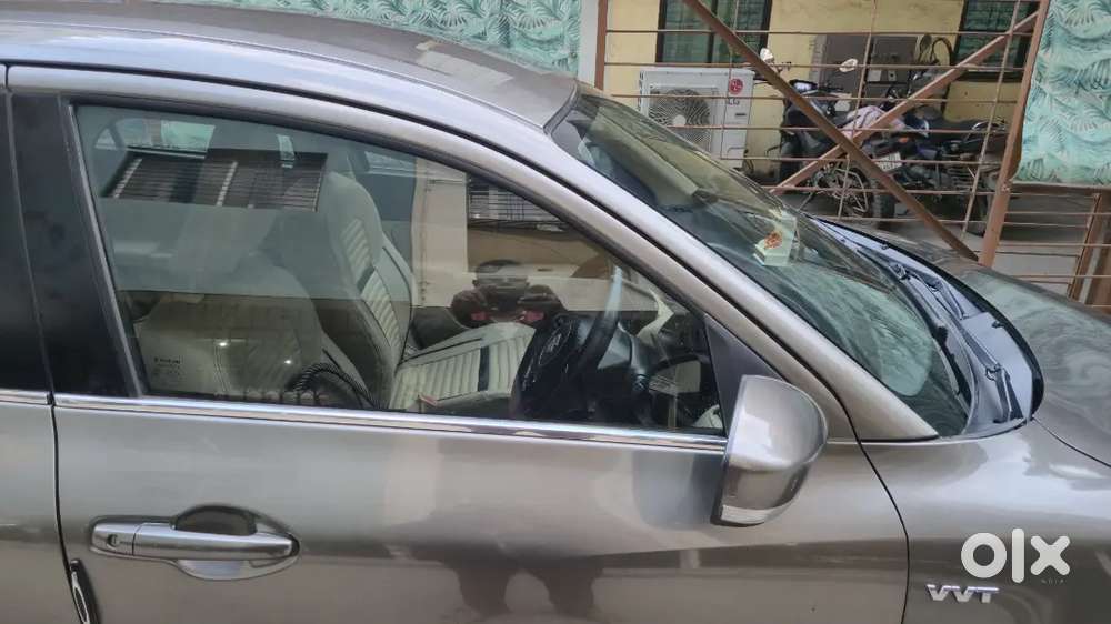 Maruti Suzuki Dzire 2017