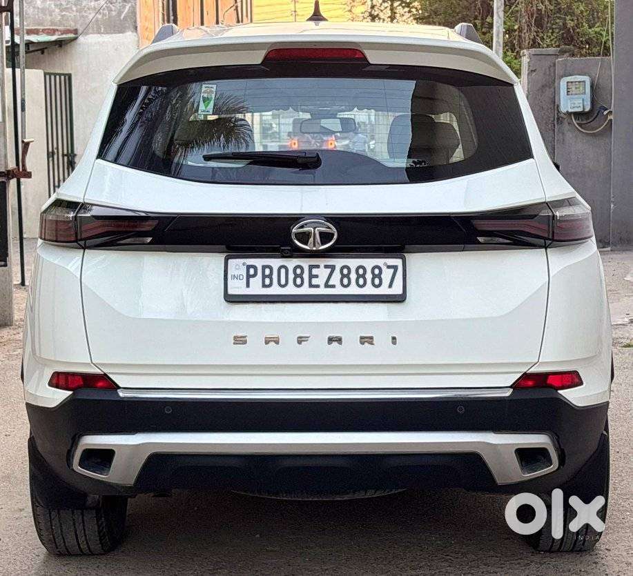 Tata Safari, 2022, Diesel