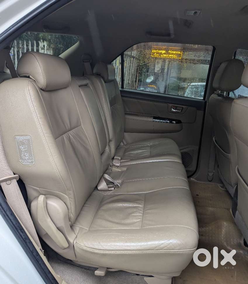 Toyota Fortuner 4x2 Manual, 2013, Diesel