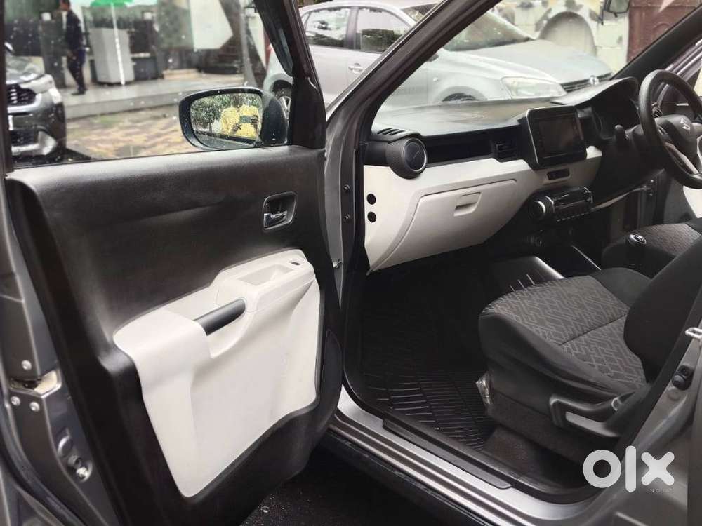 Maruti Suzuki Ignis 1.2 Alpha Mt, 2022, Petrol