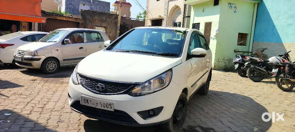 New Condition Car New Battery 80% Tayar Child Ac Urgent Sall