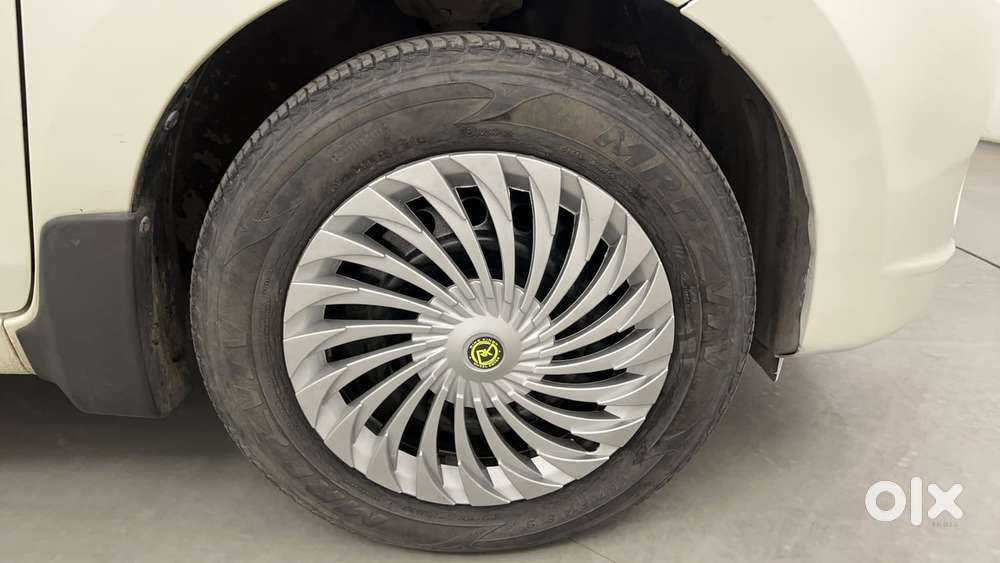 Maruti Suzuki Celerio 1.0 Vxi Amt, 2014, Petrol