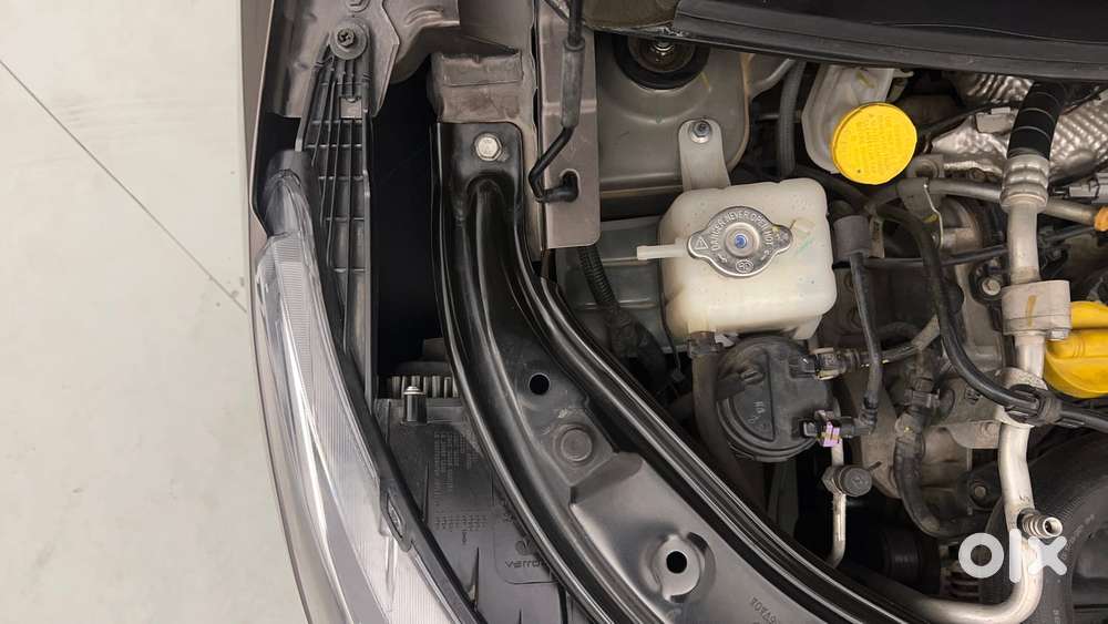 Nissan Magnite 1.0 Xv Premium Turbo Cvt (o), 2021, Petrol