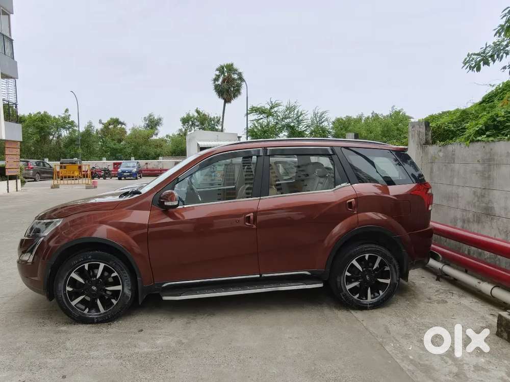 Mahindra Xuv500 W11 2018