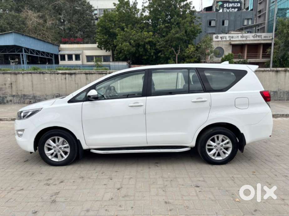 Toyota Innova Crysta 2.4 G Mt 7 Str, 2020, Diesel