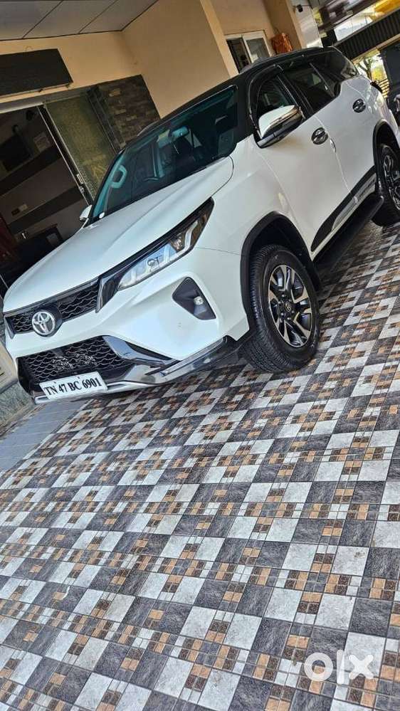 Toyota Fortuner Legender 4x4 At 2.8, 2024, Diesel