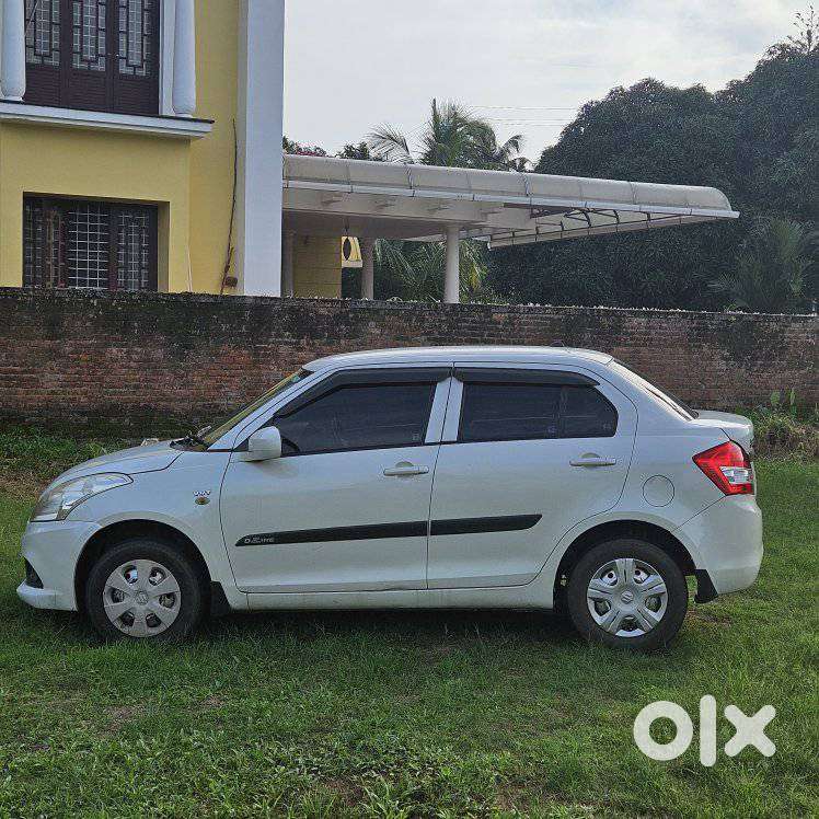 Maruti Suzuki Dzire 1.2 Vxi, 2016, Petrol