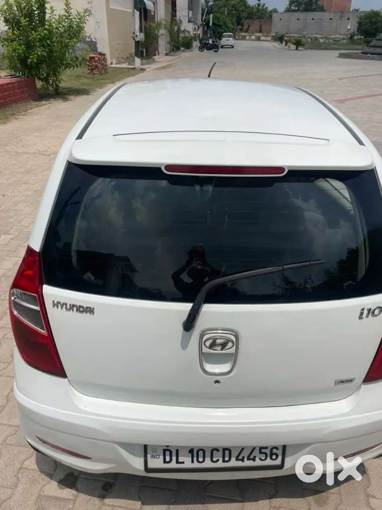 Hyundai I10 Sportz 2012 Automatic