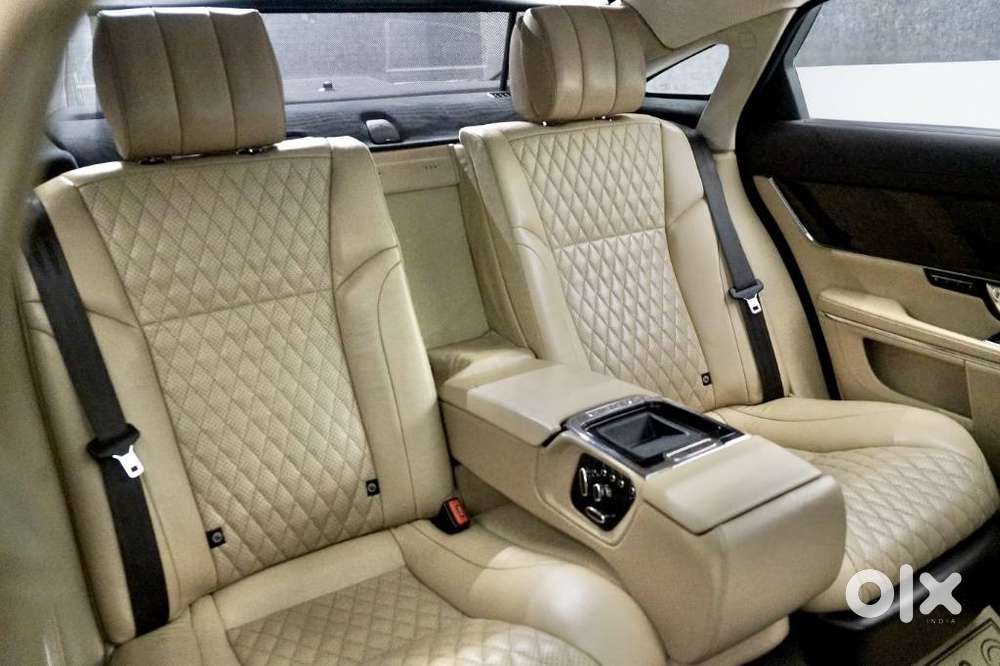 Jaguar Xj 2.0l Portfolio, 2017, Petrol