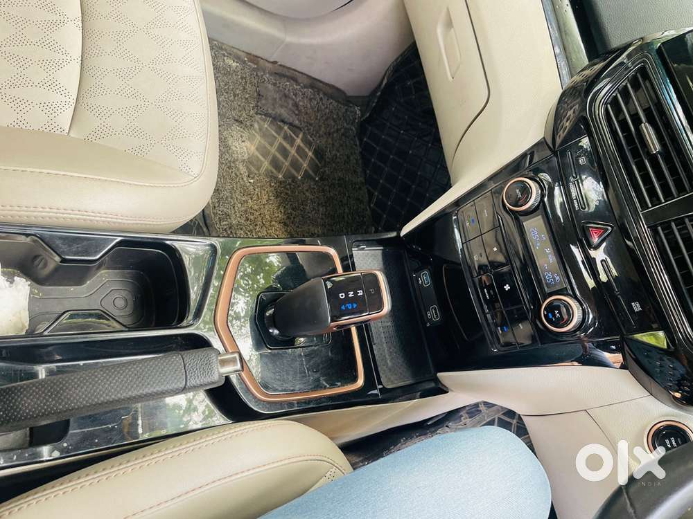 Mahindra Xuv400 Ev 2024