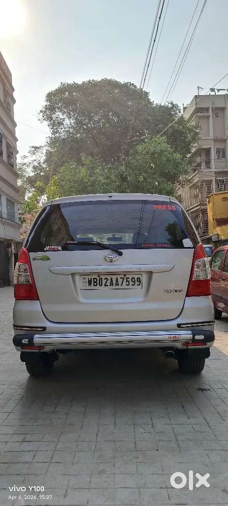 Toyota Innova 2012 Diesel 59000 Km Driven