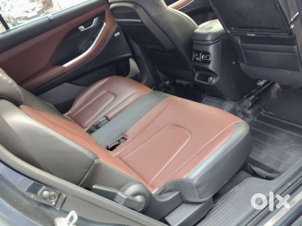 Hyundai Alcazar Platinum, 2021, Petrol