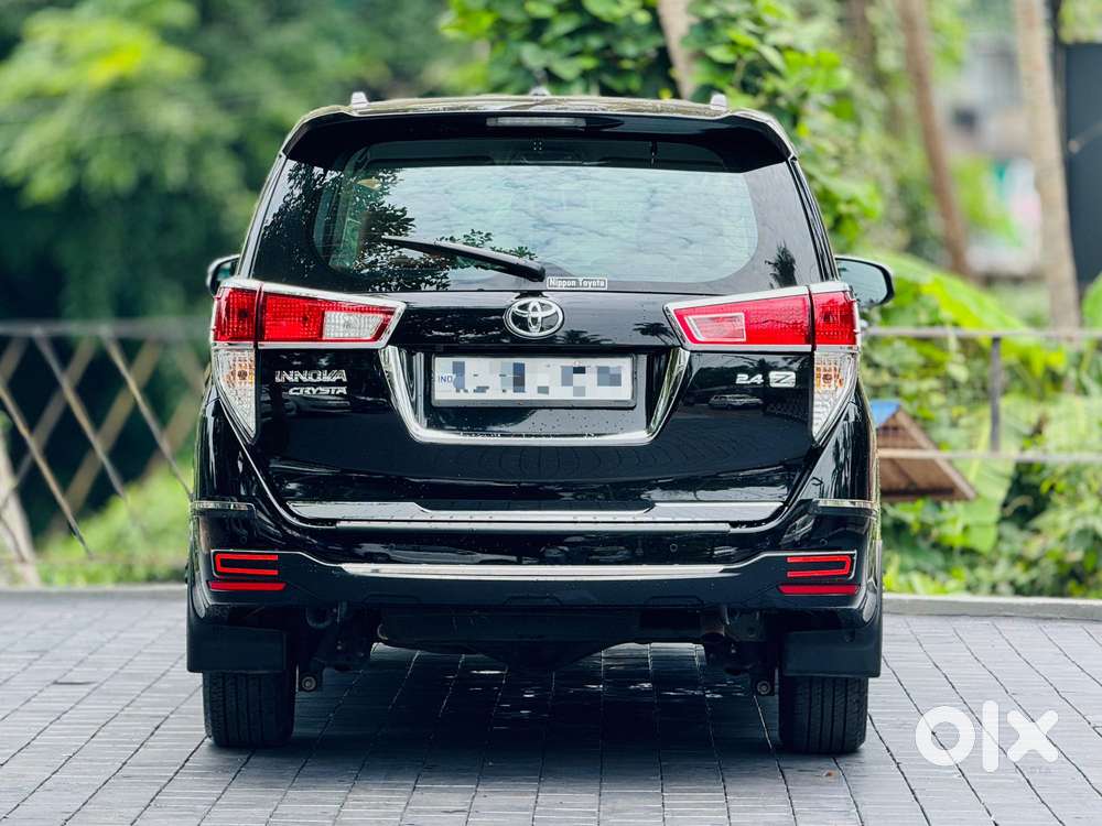 Toyota Innova Crysta [2020-ongoing] 2.4 Zx At 7 Str, 2022, Diesel