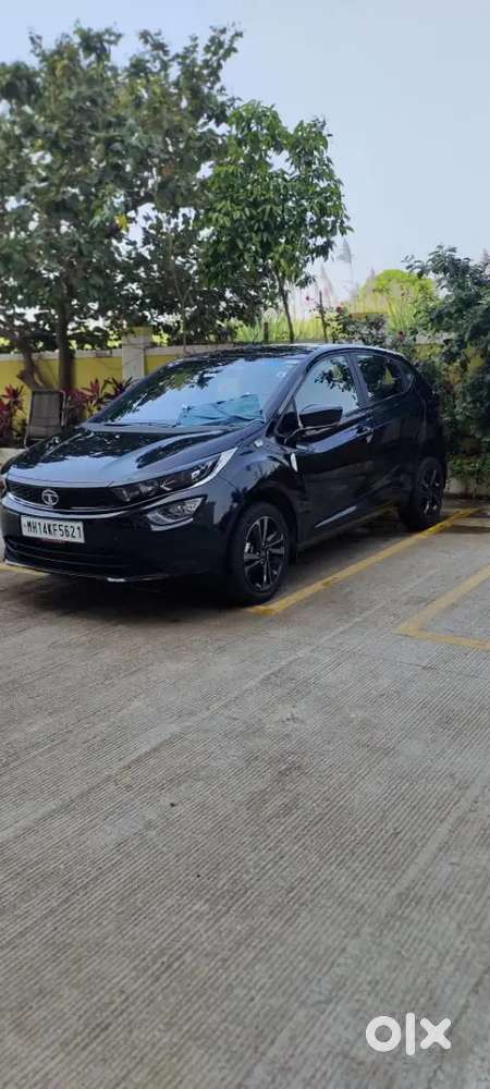 Tata Altroz 2022 Petrol Dark Edition
