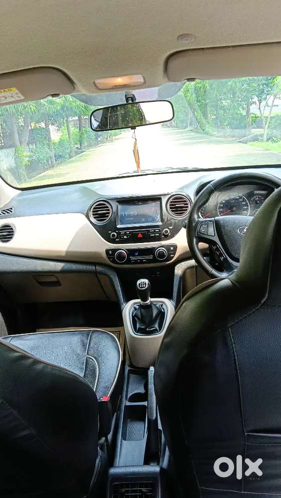 Hyundai Grand I10 2017 Petrol Car